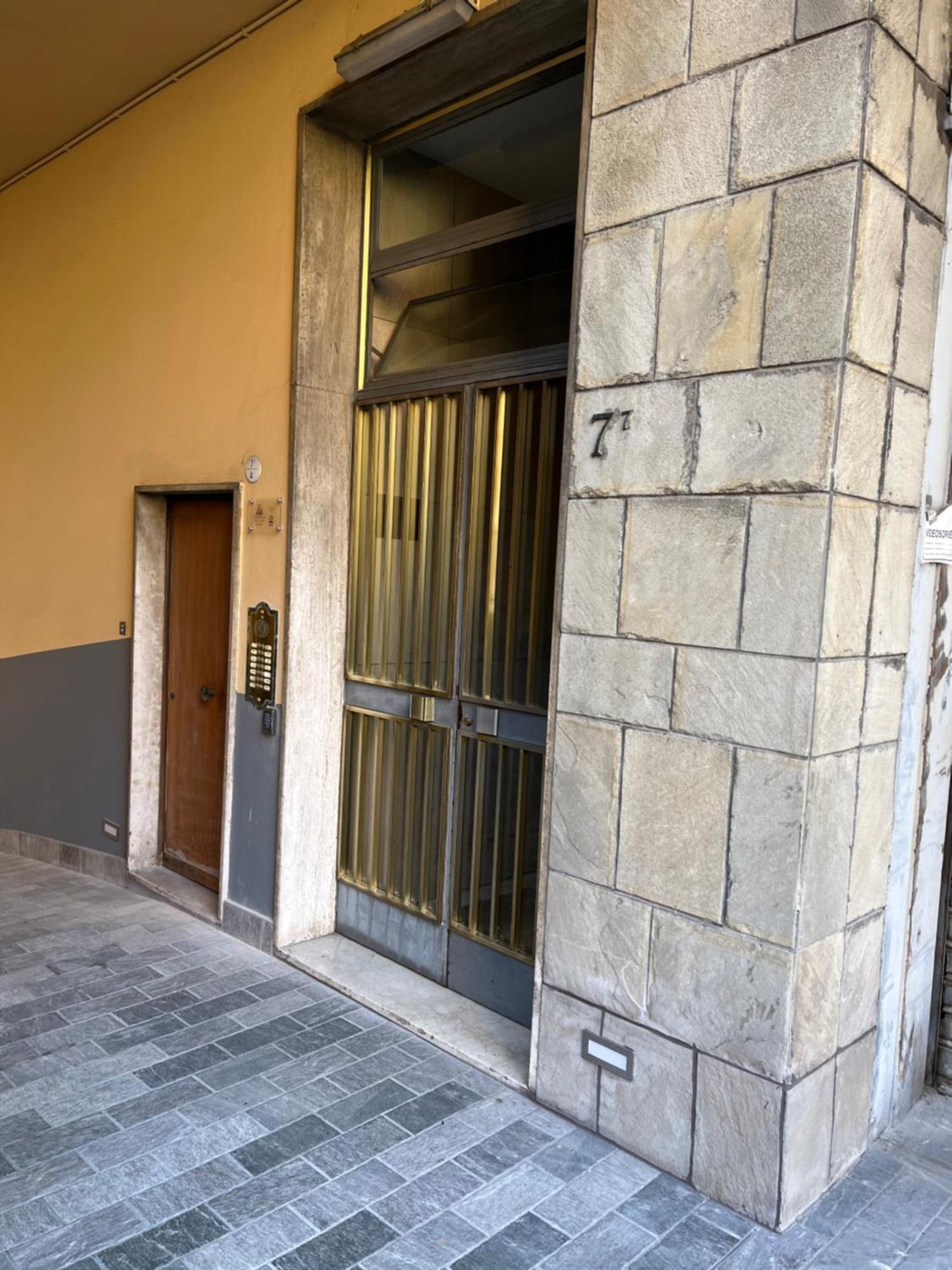 Calari Rooms - Monolocale Bologna Exterior foto